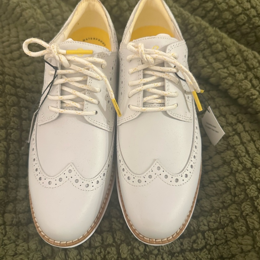 Cole Haan White Leather Women's Oxfords